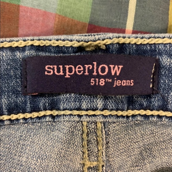 Size 11 Levi Jeans - Picture 4 of 6